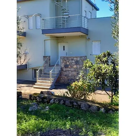 Lagoudis Comfortable Feriehus