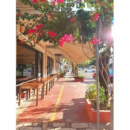 Lagoudis Comfortable Kalianeika