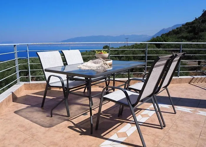 Lagoudis Comfortable Holiday home *